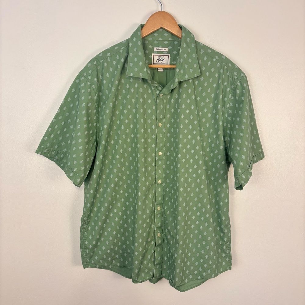Jos A Bank Men's XXL Green Patterned Cotton Short Sleeve Button Up Shirt
